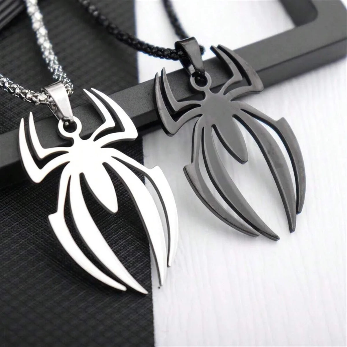 Heroic Spider Pendant Necklace™